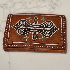 Vintage Leather Snap Closure Trifold Wallet
